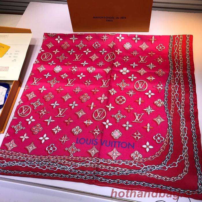 Louis Vuitton Scarf LVS00120